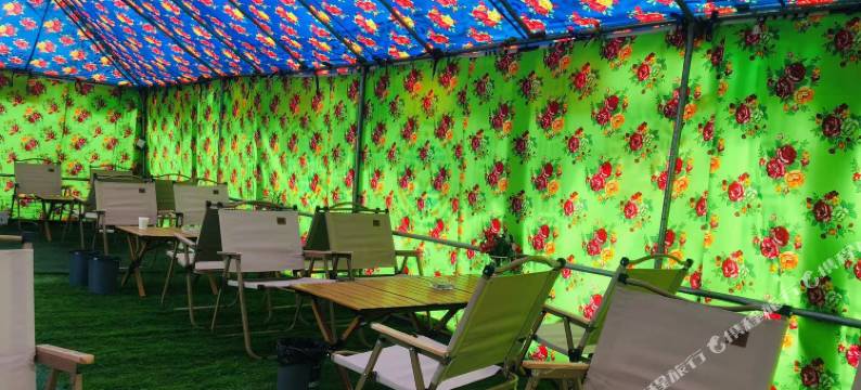 青海湖藏客游九舍民宿图片