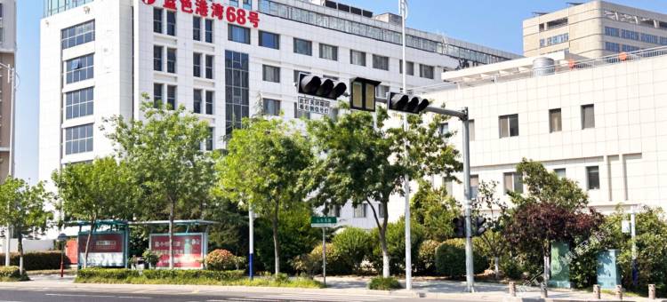 卓见｜SOTO行政公寓(青岛国信体育中心石老人浴场店)图片