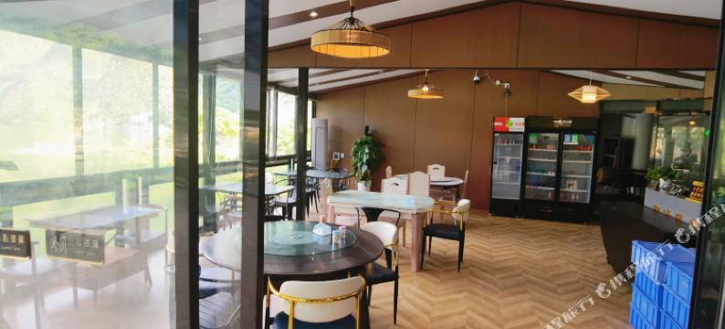 湖边民宿(浩坤湖景区店)图片