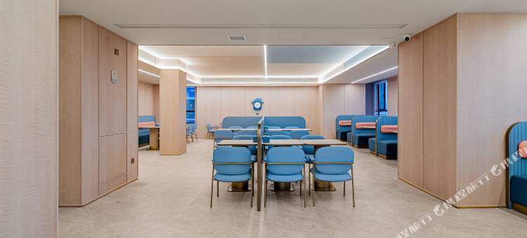 汉庭酒店(乌鲁木齐喀什东路通嘉国际港店)图片