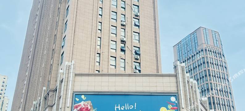 许昌爱诺主题民宿(胖东来超市金三角店)图片
