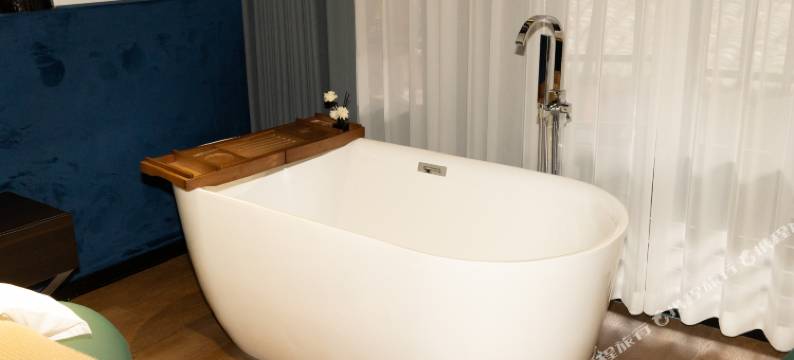 阆中江边朝戈小窝.落地大窗观景.全屋智能(阆中古城华光楼店)图片