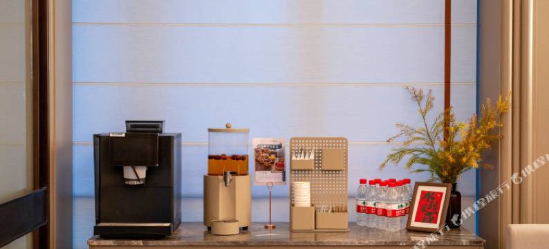 星程银川长城中路华雁湖畔酒店图片