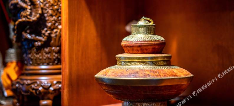 香格里拉曲登乃仓·供氧民宿(松赞林寺清晨摄影店)图片