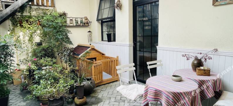 上海浓舍民宿图片