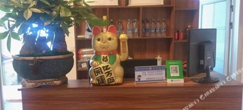 六盘水市钟山区昀扬酒店(凉都体育中心店)图片