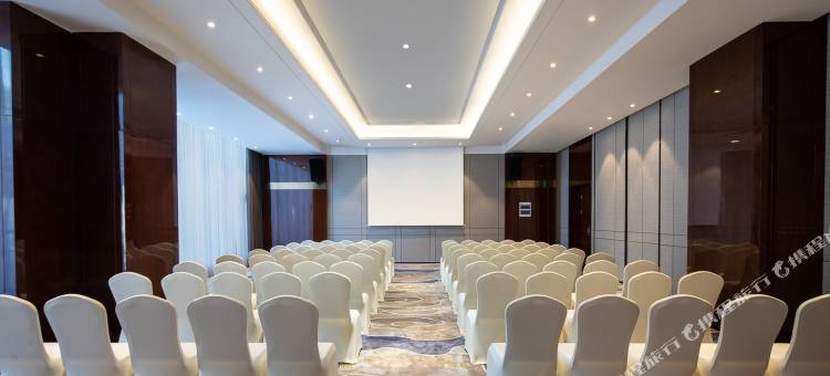 信宜莲花湖温德姆酒店图片