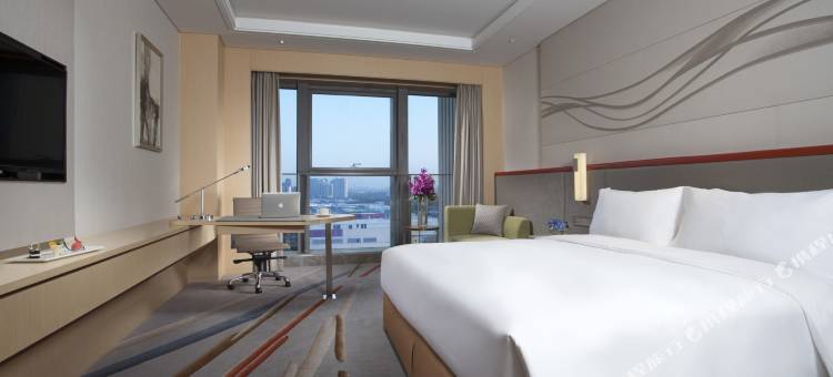 苏州汇融广场假日酒店图片