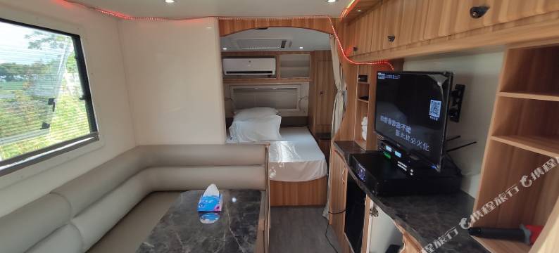 花仙子房车营地图片