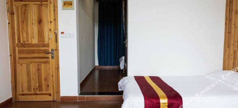 黄山泗海楼精品客栈(呈坎镇店)图片