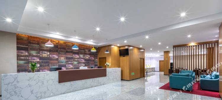 如家睿柏·云酒店(肥西华南城铜锣寨地铁站店)图片