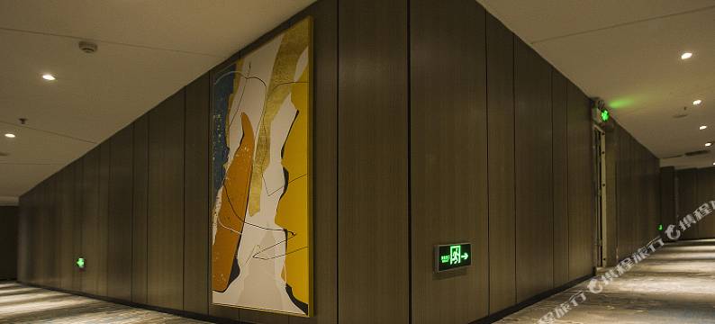 心悦影院酒店(宜昌万达店)图片