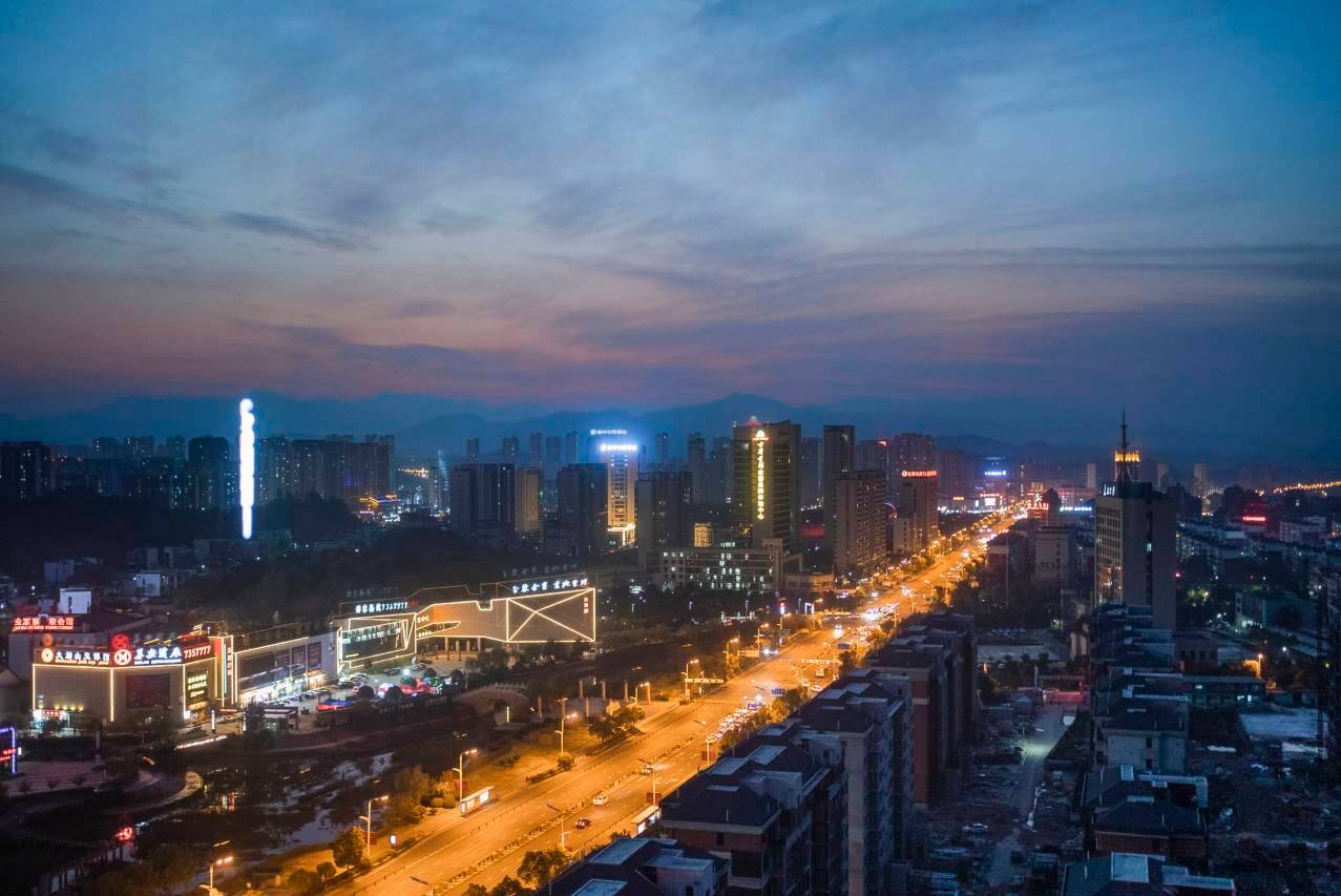 92·柒心海棠| NATO QiXin Begonia 酒店(金寨大别山玉博园店)图片