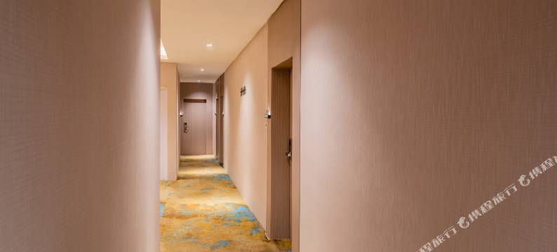 马山雅瑞斯酒店(中学路汽车总站店)图片