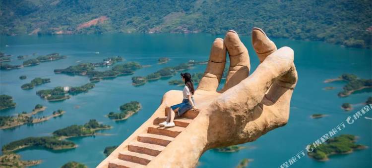 仙岛湖四季湖畔宾馆(天空之城景区店)图片