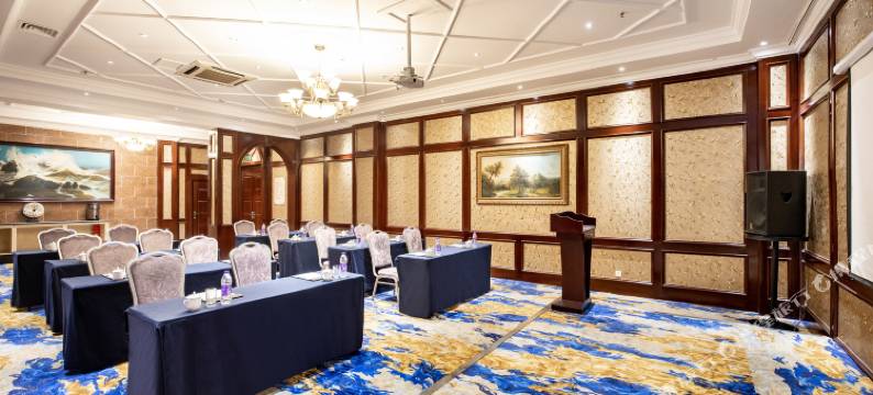 红珊瑚酒店(郑州二七广场火车站店)图片