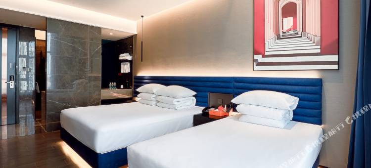 寓约电竞酒店(南昌红谷滩铜锣湾广场店)图片