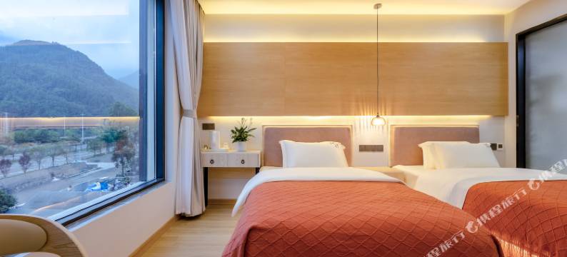 西岭雪山云上小筑民宿图片