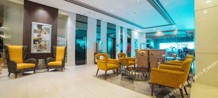 红多兹高级酒店-奎松市西部大道(RedDoorz Premium @ West Avenue Quezon City)图片