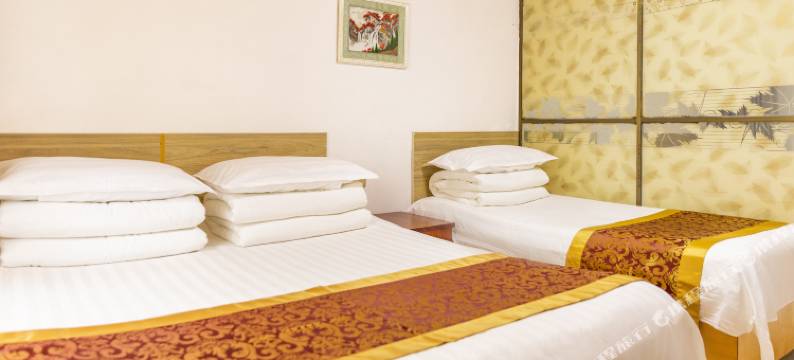 山林客栈(长白山黄松蒲检票大厅店)图片