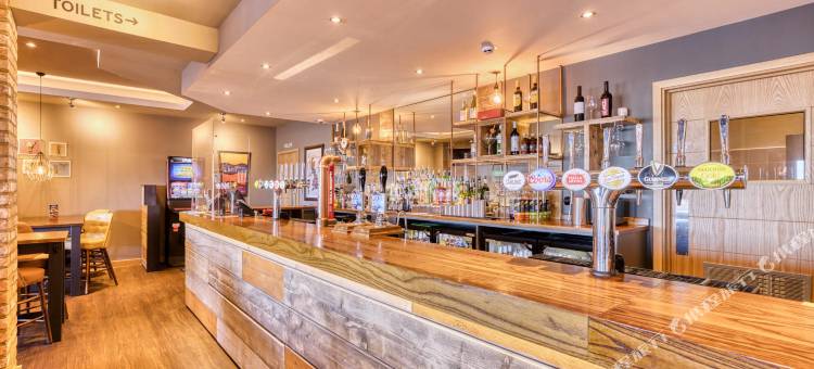 优品迎萨弗伦沃尔登酒店(Premier Inn Saffron Walden hotel)图片