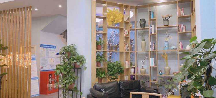 曲靖初见轻奢酒店(花柯店)图片