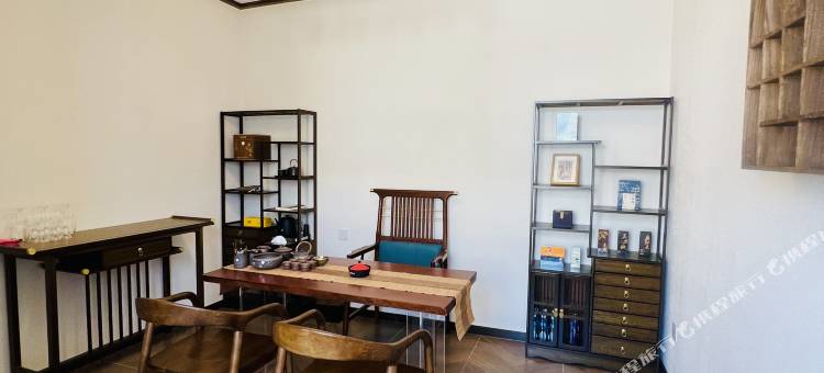 东隐乡居·美宿(敕勒川草原店)图片