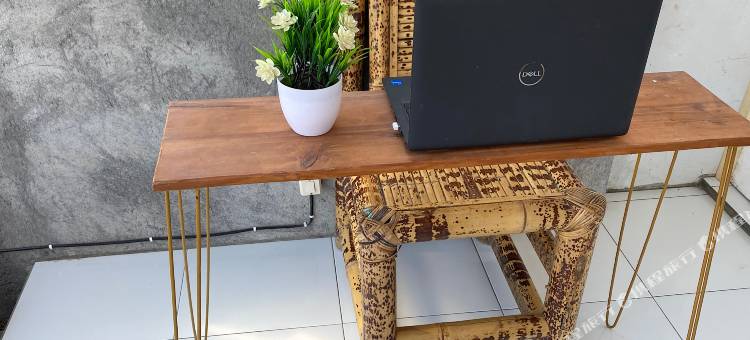 O巴莱克尔蒂亚西酒店-靠近GANGGA第四综合初中(Hotel O Bale Kertiasih Near Smpn Satap 4 Gangga)图片