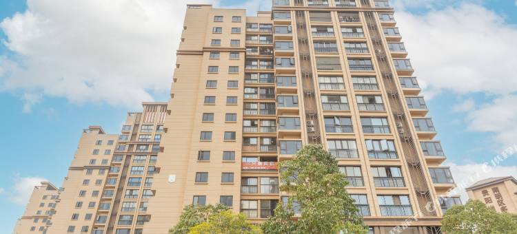 三只熊民宿(龙洞堡机场店)图片
