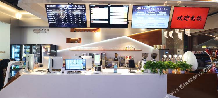 暴风电竞酒店(淮滨西亚美悦广场店)图片
