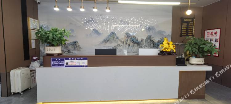 兰欧酒店(芒市金塔水乡机场店)图片