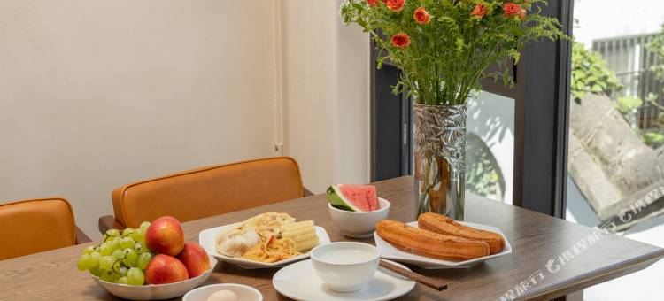 花筑·九华山沁雅居民宿(肉身宝殿店)图片