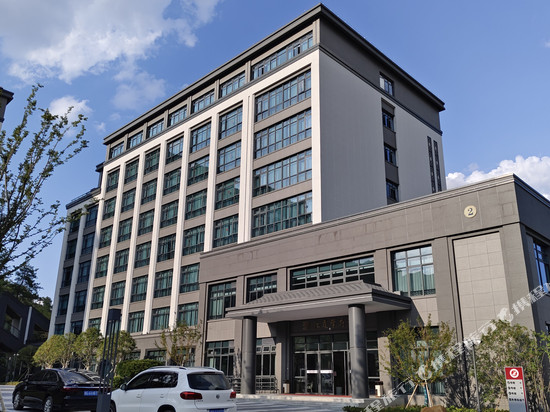 磐安红庭学府酒店