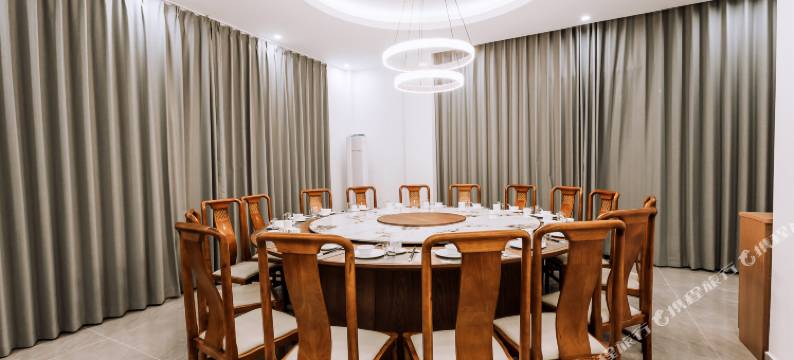 蓝城桃花源酒店(洪湖店)图片