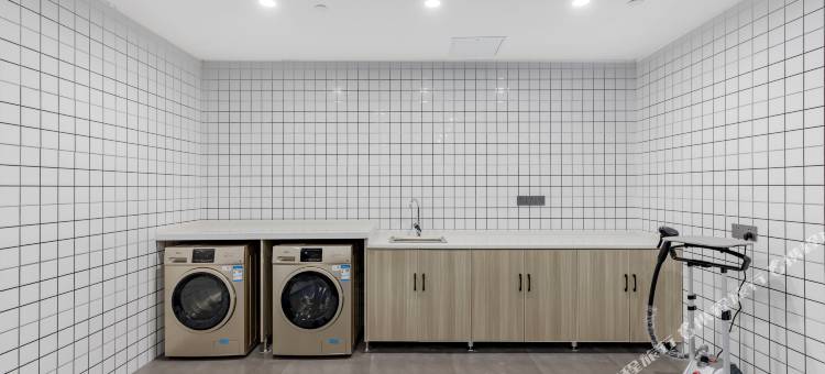 速8精选酒店(淮南春林广场店)图片