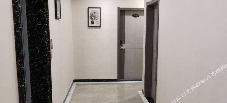 施秉州际酒店图片