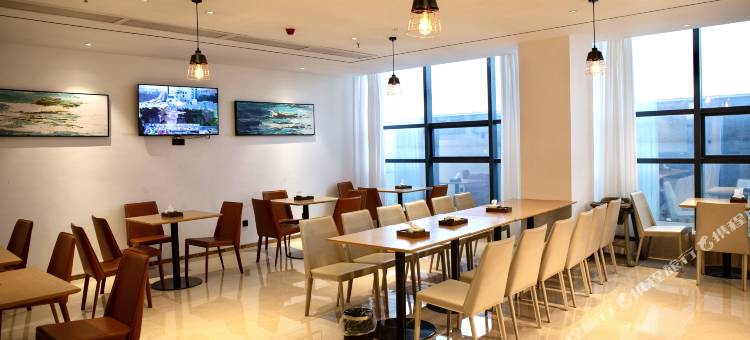 城市便捷酒店(嘉鱼发展大道店)图片