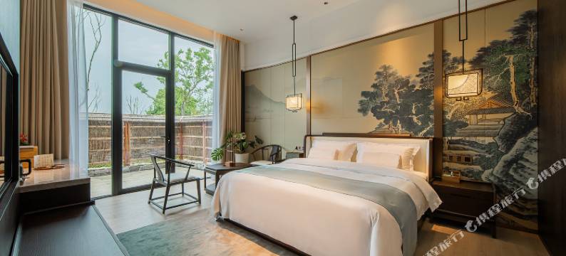 安吉九言鸟巢里酒店图片