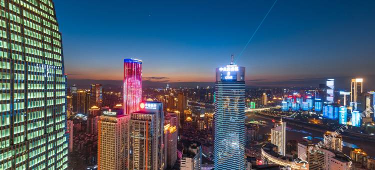 赛亚江景酒店(重庆解放碑洪崖洞店)图片