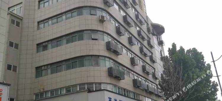 英进酒店(郑州二七万达京广南路地铁站店)图片