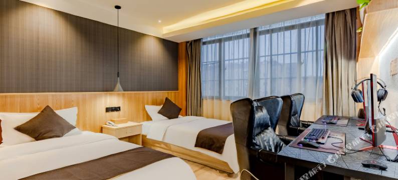 合肥超神电竞酒店(安徽大市场合肥火车站店)图片