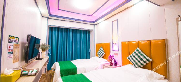 鸿运精品酒店(柳江第二中学柳东公园店)图片