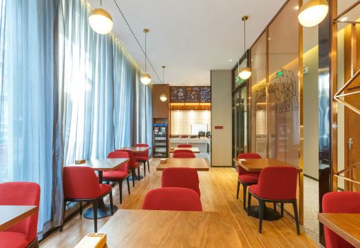 Borrman Hotel (Shaoguan Nanxiong RT mart) Hotel Overview