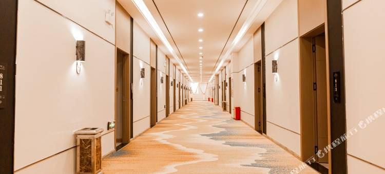 世和精品酒店(云南能源职业学院店)图片