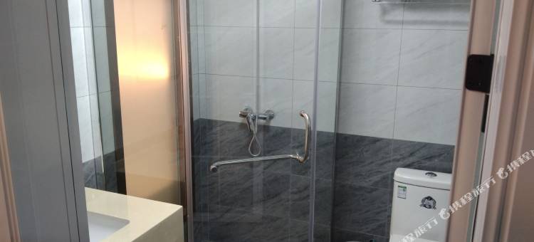 印象酒店(武汉城市职业学院马湖地铁站店)图片