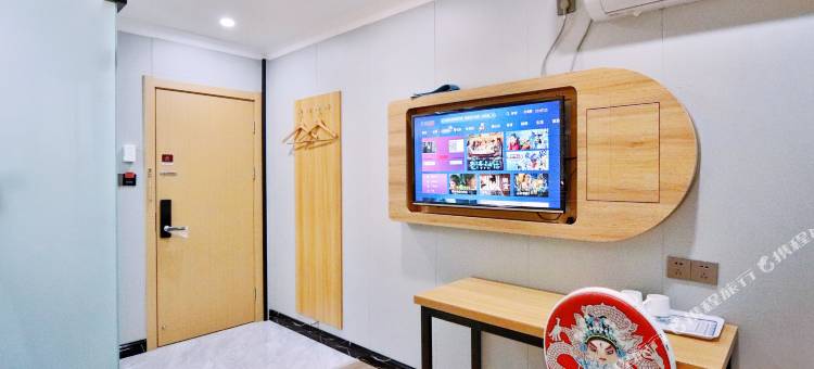 骏怡酒店(昆山万象汇共青地铁站店)图片