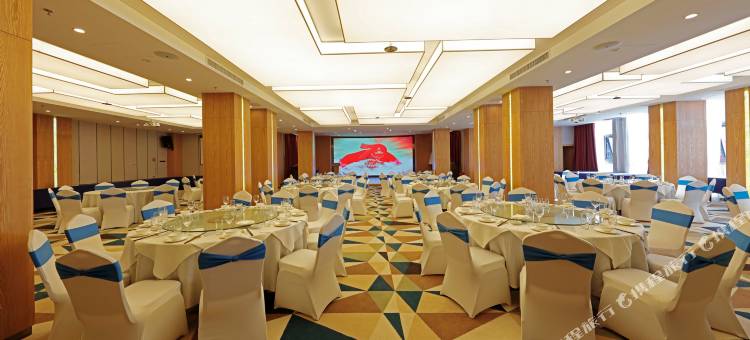 云南维居金鹰大酒店(昆明火车站国际会展中心店)图片