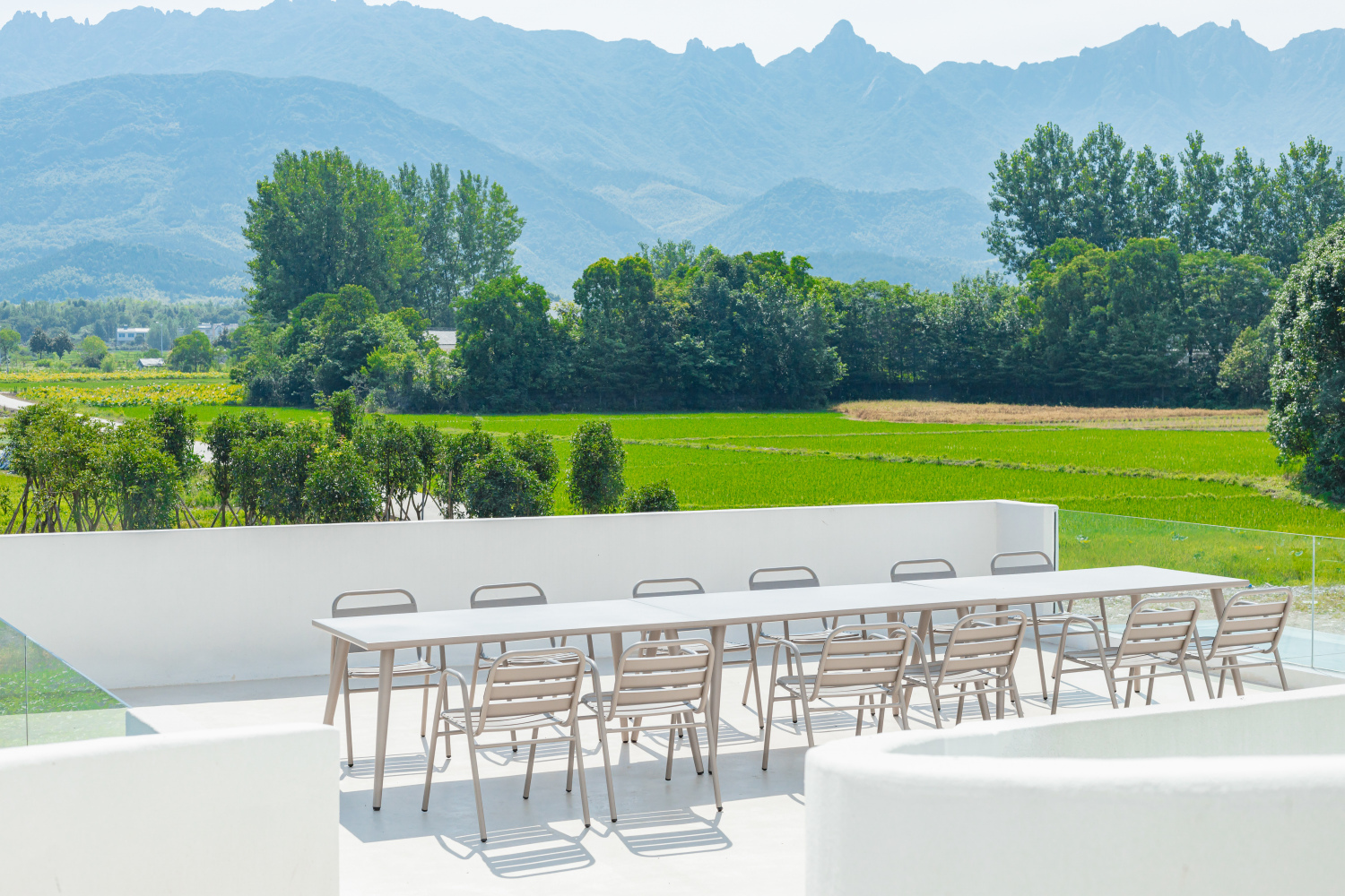 Floral Lux Hotel · Jiuhuashan Xilu Zhanyi Hotel  Over view