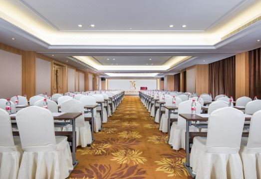 Vienna International Hotel (Suzhou University Town Yuexi subway station store) Hotel Overview