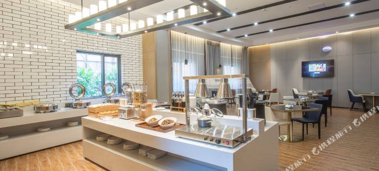 宜尚酒店(衡阳金钟大雁城南华大学店)图片
